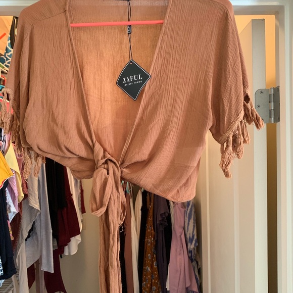 Boho Tie Top - Picture 1 of 2